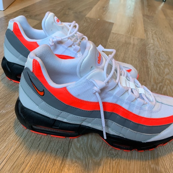 air max 95 bright crimson comet